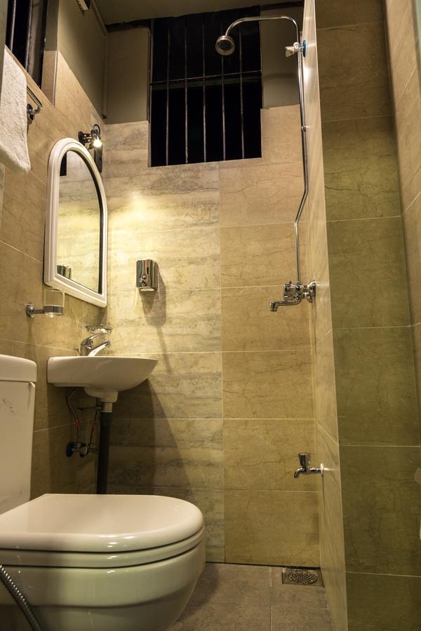 281 Kandy City Hostel & Rooms Deiyannewela ภายนอก รูปภาพ