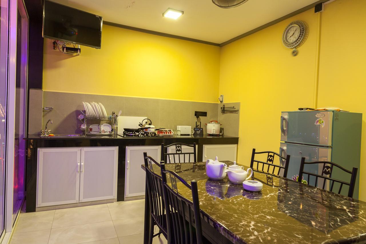 281 Kandy City Hostel & Rooms Deiyannewela ภายนอก รูปภาพ