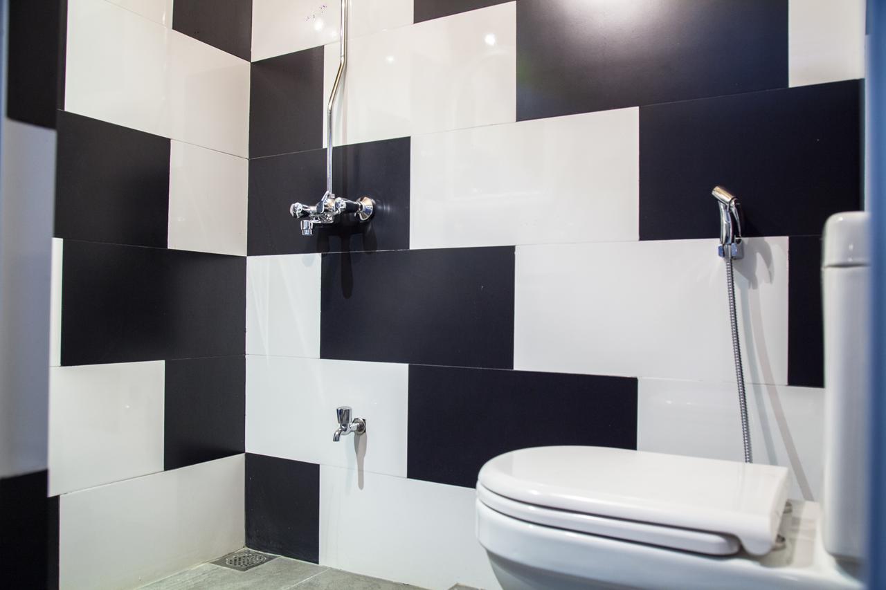 281 Kandy City Hostel & Rooms Deiyannewela ภายนอก รูปภาพ