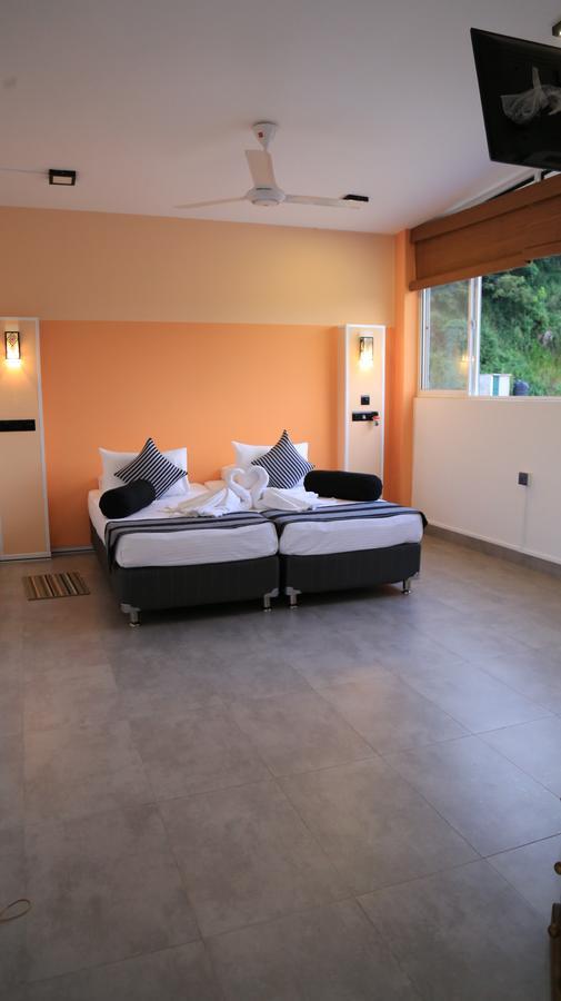 281 Kandy City Hostel & Rooms Deiyannewela ภายนอก รูปภาพ