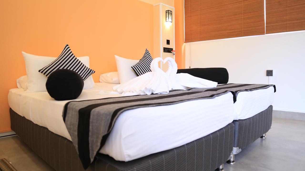 281 Kandy City Hostel & Rooms Deiyannewela ภายนอก รูปภาพ